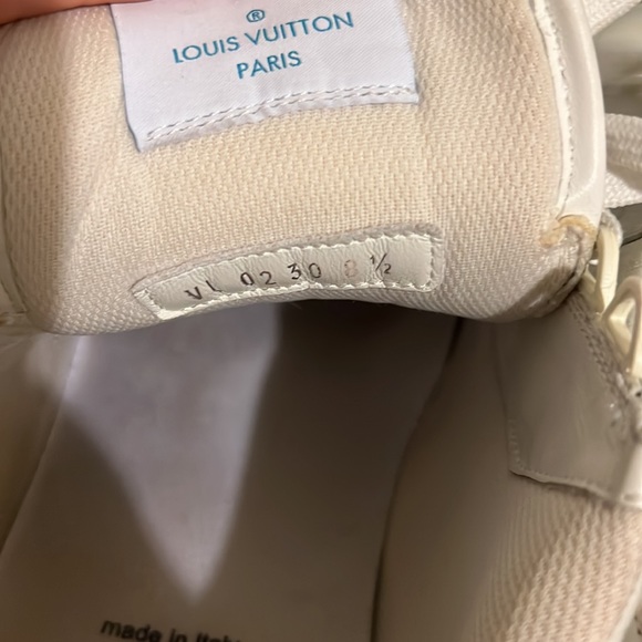 Authentic RARE Limited Edition LV TRAINER NUAGE WHITE - Picture 7 of 9